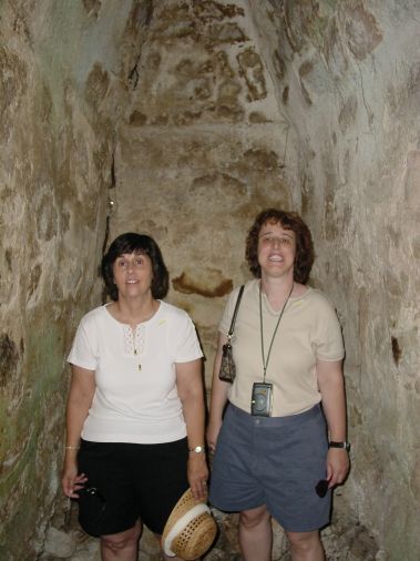 ../Images/Mayan Temple.jpg